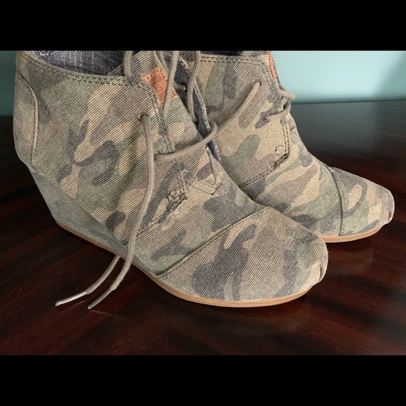 Toms Shoes - Toms Boots